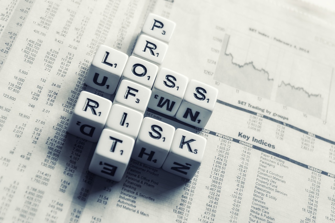 Report: Non-financial Risks in Decentralized Finance Investors Should Know