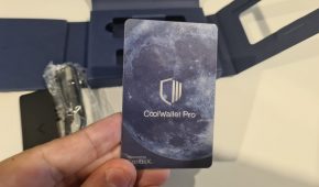 CoolWallet Pro Hardware Card Review for Australia