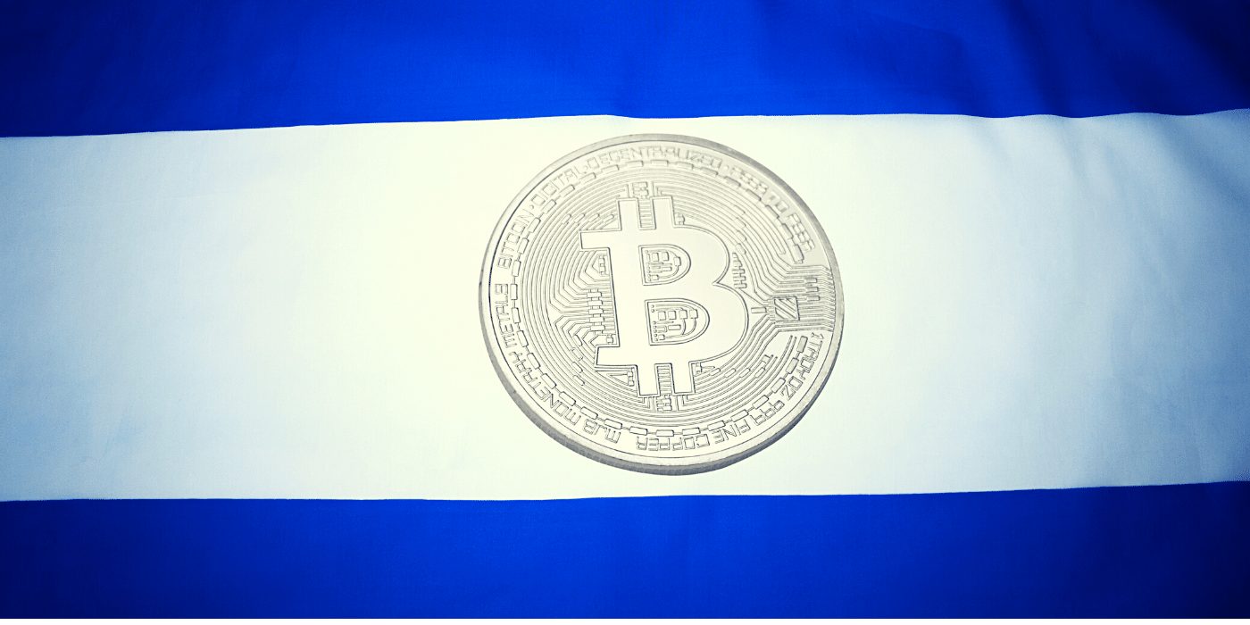 El Salvador’s Bitcoin Wallet Outperforms Banks in Opening Weeks thumbnail