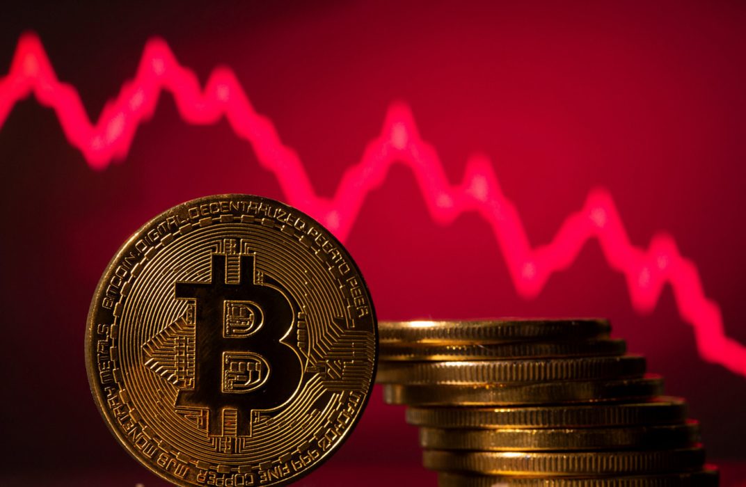 Bitcoin Dips Below $19,000 Amid Highest US Inflation Print in 40 Years